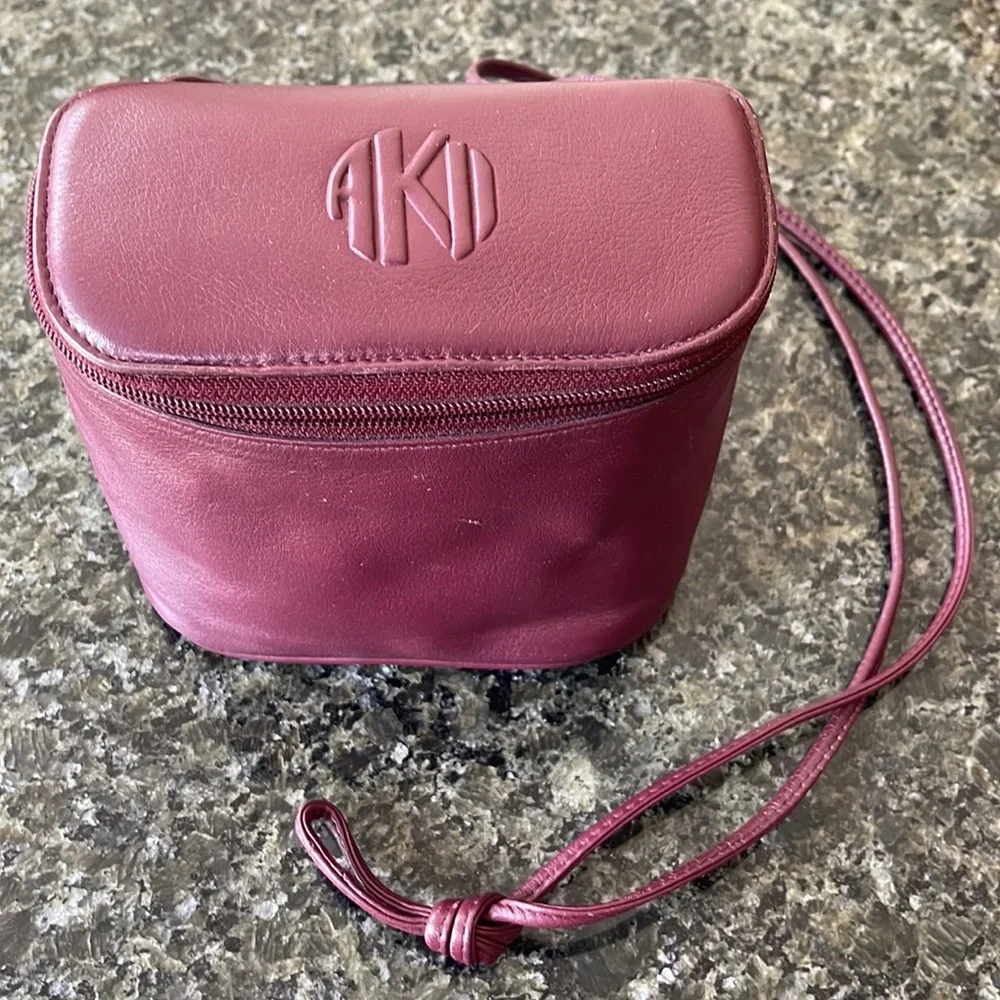VINTAGE ANNE KLEIN II CROSS BODY BURGUNDY SMALL HANDBAG - Picture 1 of 11